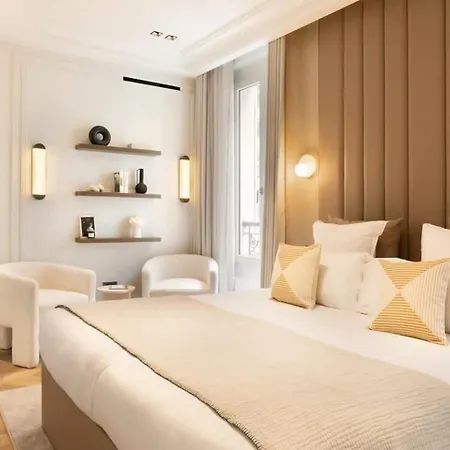 Rivoli 3*